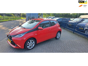 Toyota Aygo 1.0 VVT-i x-wave camera/navi