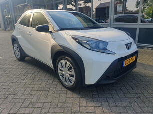 Toyota Aygo X 1.0 VVT-i MT play