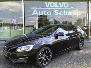 Volvo V60 2.0 T4 Polar+ Dynamic Automaat | Rijklaar incl 12 mnd Bovag | Schuifdak Trekhaak Camera 19 inch Lichtmetaal