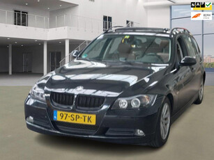 BMW 3-serie Touring 318i High Executive/LPG/PANO/XENON/PDC/NAVI/LEDER