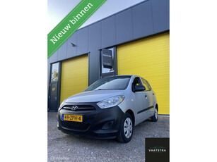 Hyundai i10 Blue 2013 met NAP| Nwe APK | Zeer netjes