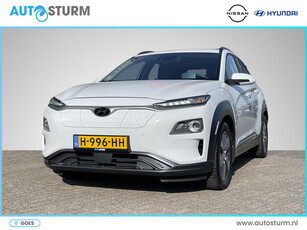 Hyundai Kona EV Premium 64 kWh | Head-Up Display | Premium Audio | Leder | Adapt. Cruise Control | Stuur- + Stoelverwarming | Rijklaarprijs!