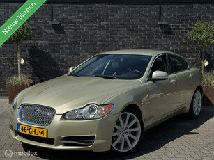 Jaguar XF 4.2 V8 Premium Luxury -YOUNGTIMER- Apk (10-05-2025) *INRUIL MOGELIJK*