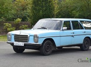 Mercedes-Benz 220 D W115 Universal by Movauto