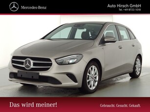 Mercedes-Benz B 220