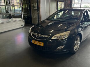 Opel Astra 1.4 TURBO ANN. ED.