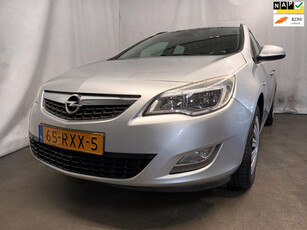 Opel Astra Sports Tourer 1.4 Edition - Schade