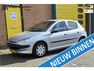 Peugeot 206 1.4 Pop' Art l euke auto!