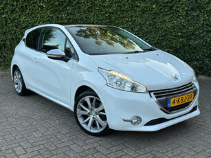 Peugeot 208 1.2 VTi Allure |Navi|Pano|Cruise|Clima