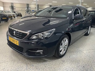 Peugeot 308 SW 1.2 Panorama Dak PDC Navigatie Apple Android Trekhaak