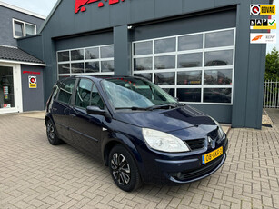 Renault Scénic 1.6-16V Business Line / Pano / Navi / Trekhaak / PDC .