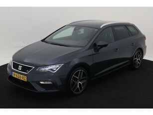 Seat Leon FR 1.5 TSI 150PK Virtual Camera Sfeer Trekhaak LED