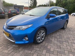 Toyota Auris 1.8 Hybrid Executive