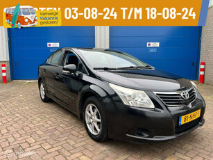 Toyota Avensis 1.6 VVTi Comfort ** Airco ** Trekhaak ** I.Z.G.S. **