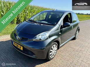 Toyota Aygo 1.0-12V NAP/ Service beurt/