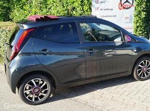 Toyota AYGO 1.0 VVT-i x-clusiv met open dak