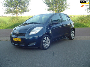 Toyota Yaris 1.3 VVTi Comfort / Airco / NAP / Trekhaak