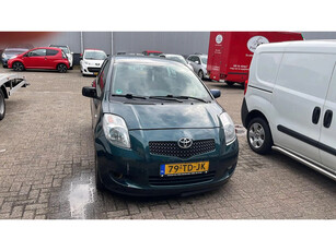 Toyota YARIS 1.4 diesel AIRCO