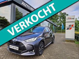 Toyota Yaris 1.5 Hybrid Style/NAVI/STOEL-EN STUURWIELVERWARMING