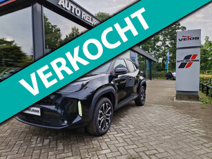 Toyota Yaris Cross 1.5 Hybrid Business Plus/STUURWIEL-EN STOELVERWARMING/NAVI