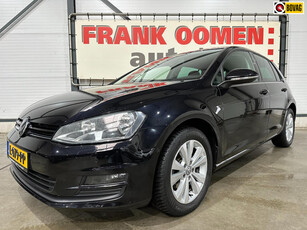 Volkswagen Golf 1.2 TSI + Panorama | Climate | PDC | Stoelverwarming | 100% Onderhouden