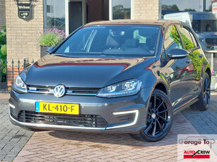 Volkswagen Golf 1.4 TSI GTE Connected Series | Trekhaak | NL auto