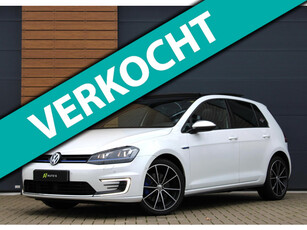 Volkswagen Golf 1.4 TSI GTE/PANO/KEYLES/LEER/LANE ASSIST/FRONT ASSIST/NAP/DEALER-OH.