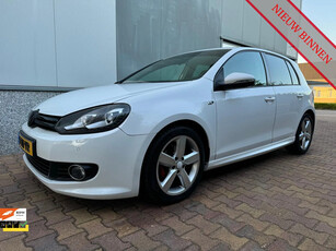 Volkswagen Golf 1.4 TSI R-Line Edition VERKOCHT! ( Automaat + Vol leer + Cruise contr )