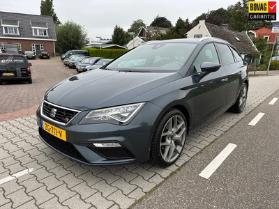 SEAT LEON ST 1.5 TSI FR Business Intense Virtual Cockpit, Trekhaak, Apple Carplay, Lane Assist.