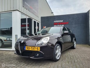 Alfa Romeo Giulietta 1.4 T Distinctive, Cruise, Clima, Navi