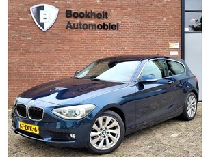 BMW 1-serie 116i Business+, Leer, Xenon, HIFI, Sportstoel