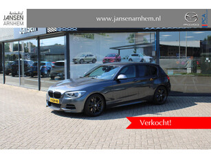 BMW 1-serie M135i 320PK High Executive , Automaat, NL Auto, Leder, Navi, Clima, HiFi, Cruise, PDC, LMV 18 Inch, Stoelverwarming