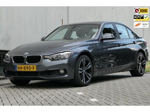 BMW 3-serie 318i Essential Facelift NAP Automaat Navigatie