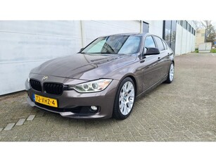 BMW 3-serie 320i High Executive