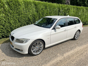 BMW 3-serie Touring 318i Executive