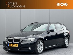 BMW 3 Serie Touring 320d Business Line Navigatie 17