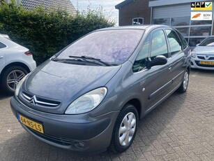 Citroen Xsara Picasso 1.8i-16V Différence 2 Bj 2004 APK TOT