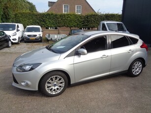 Ford Focus 1.6 TI-VCT Titanium Ecc, Navigatie, LM velgen