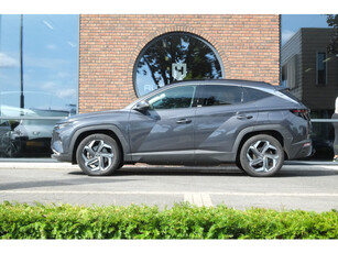 Hyundai Tucson 1.6 T-GDI PHEV 4WD Navigatie, Panoramadak, Trekhaak, Carplay