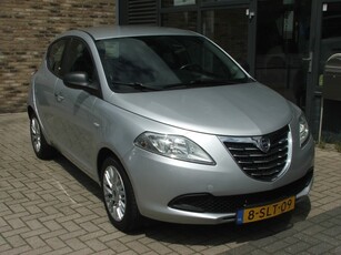 Lancia Ypsilon 0.9 TwinAir Silver Plus