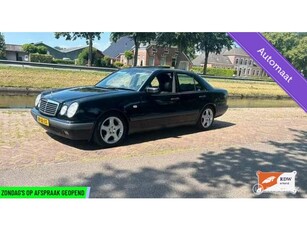 Mercedes Benz E-klasse 300 D AUT Sedan Classic