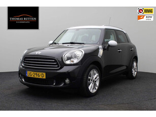 Mini Countryman 1.6 Cooper Pepper Cruise control | Lederen bekleding met stoelverwarming | Xenon | Airco (Cliam) | Lichtmetaal | Elektrische ramen + spiegels | Radio CD | Multifunctioneel stuurwiel