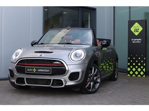 MINI Cabrio John Cooper Works + Chili