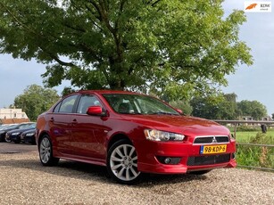 Mitsubishi Lancer Sports Sedan 1.8 Intense Cruise + Clima