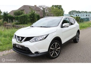 Nissan Qashqai 1.2 Tekna / Pano / Navi / 360' / Leder