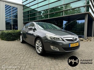 Opel Astra 1.4 Turbo Cosmo Navi Leder stoelen Nieuwe APK