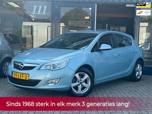 Opel Astra 1.6 Cosmo AUTOMAAT! NL AUTO NAP! Airco l Cruise