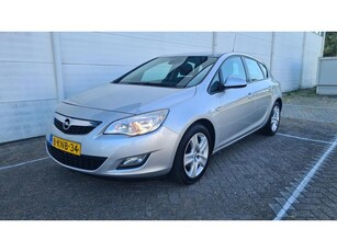 Opel Astra 1.7 CDTi Cosmo