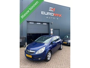 Opel Corsa 1.2-16V Cosmo.rijd schakeld perfeckt.