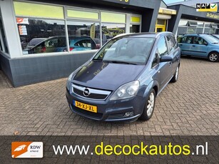 Opel Zafira 2.2 Executive/7p